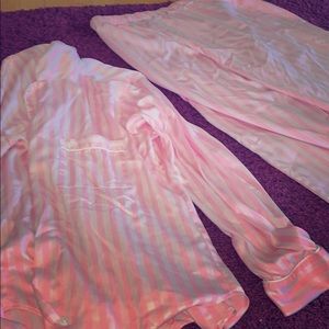 Victoria’s Secret Women Silk Pajama